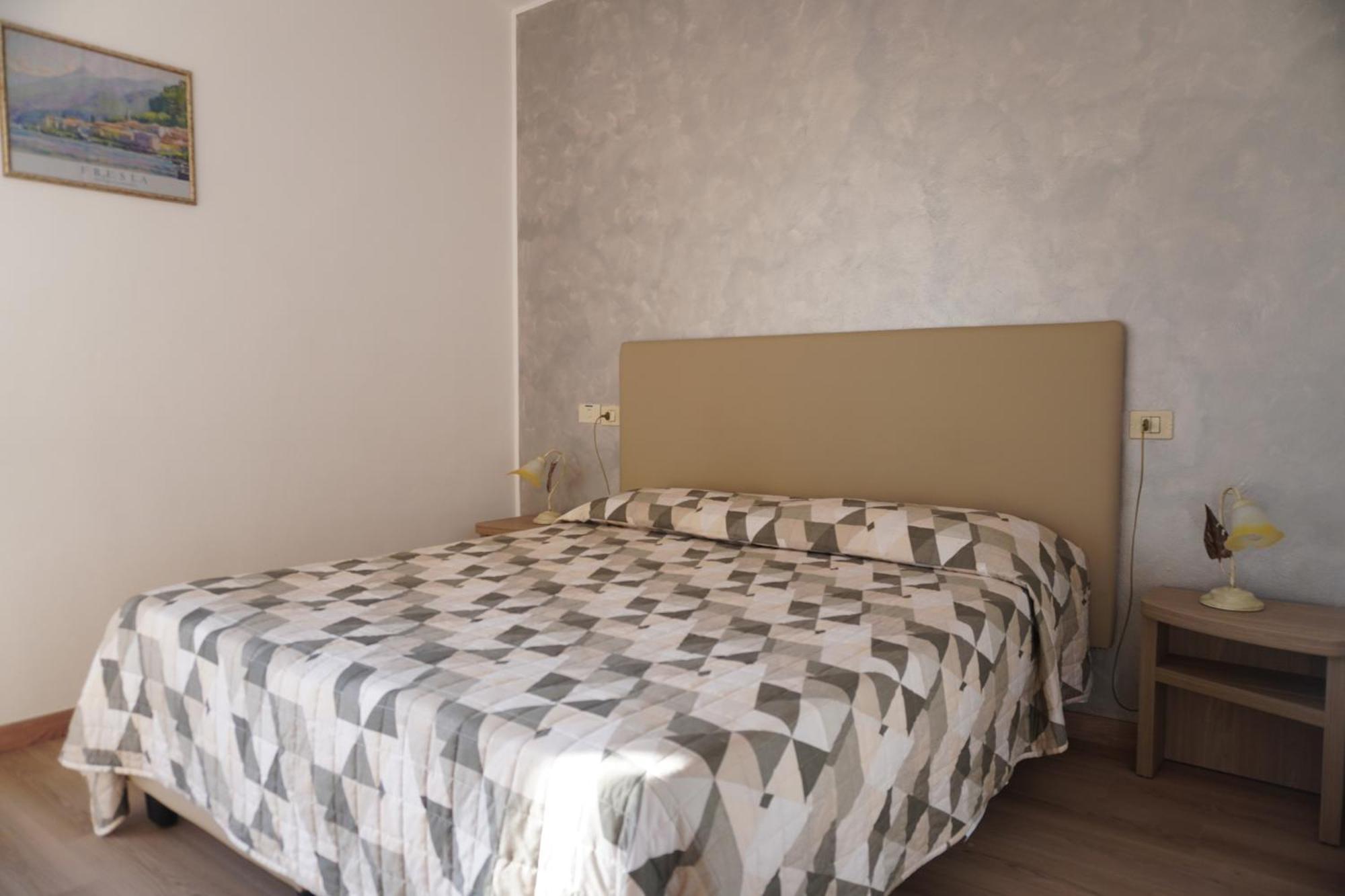 Albergo Giardinetto เบลลาโจ ภายนอก รูปภาพ