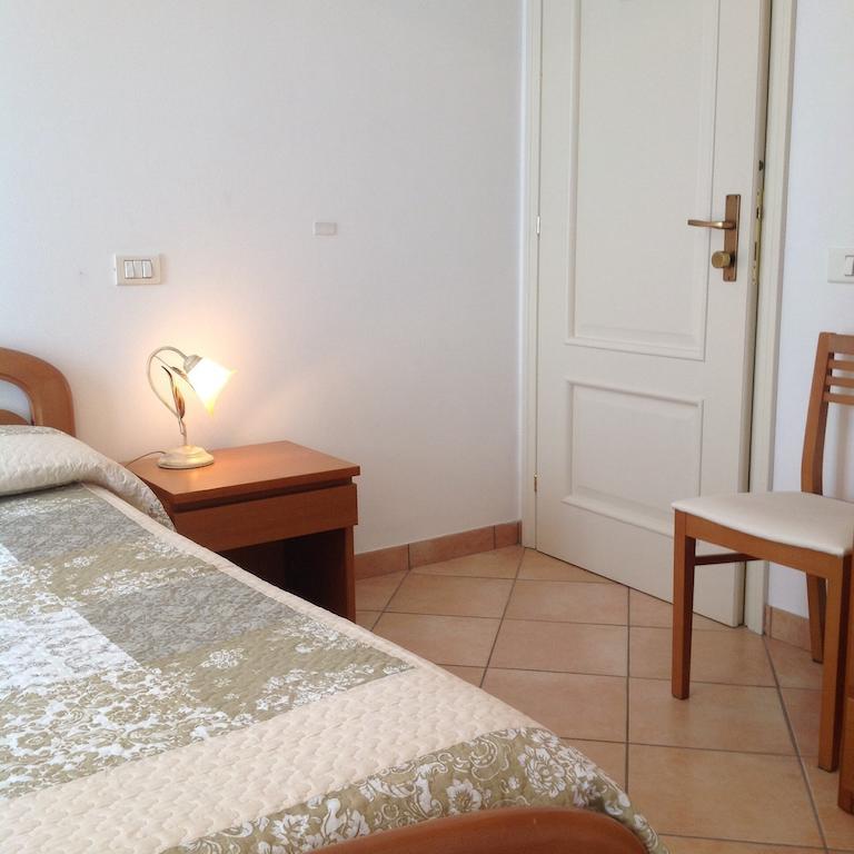 Albergo Giardinetto เบลลาโจ ห้อง รูปภาพ