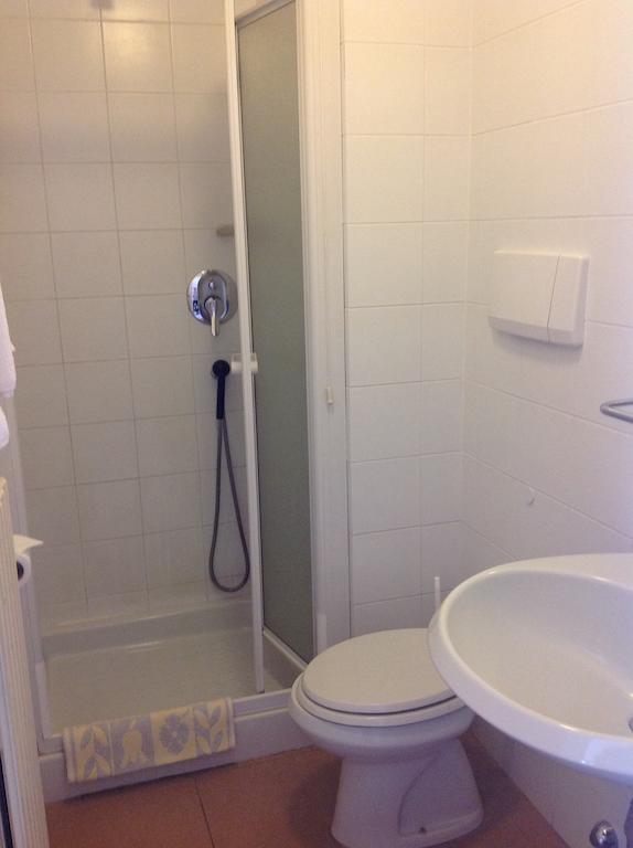 Albergo Giardinetto เบลลาโจ ห้อง รูปภาพ